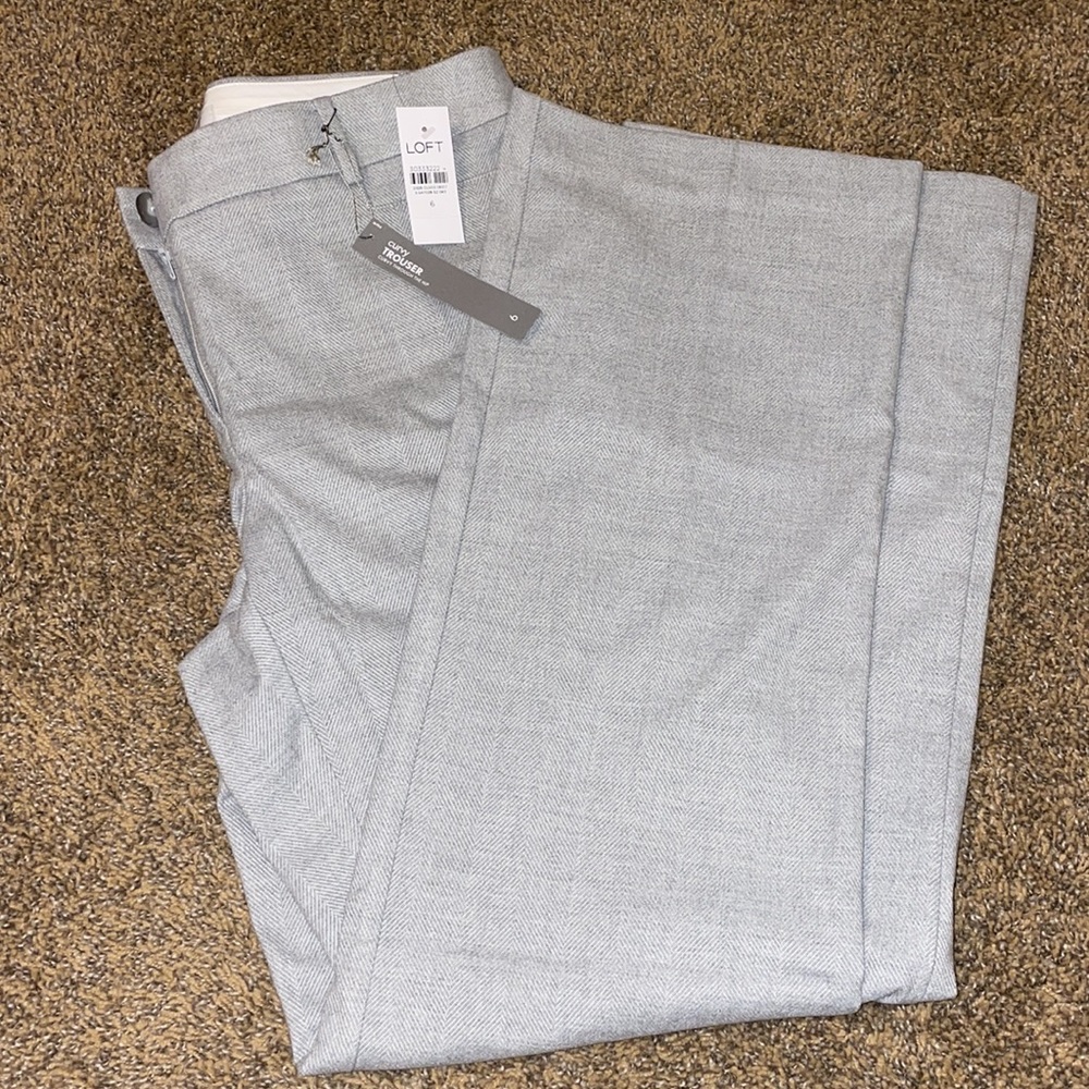 Gray-Size 6- Woman’s Curvy Trouser Pants